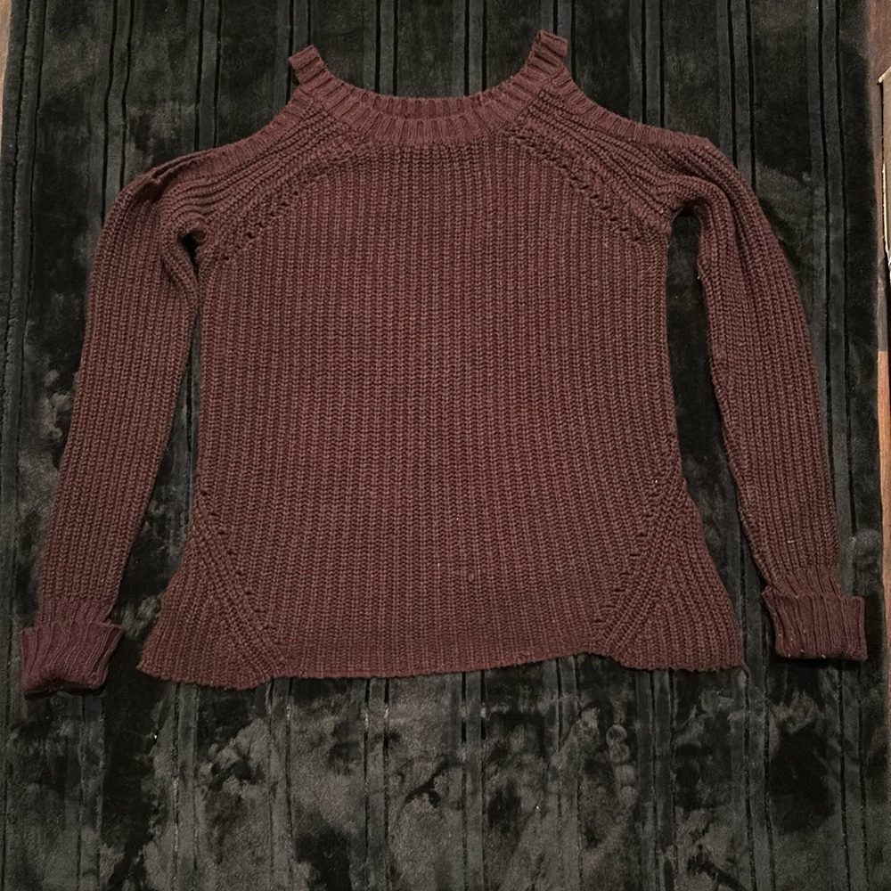 Knitted off the shoulder Top